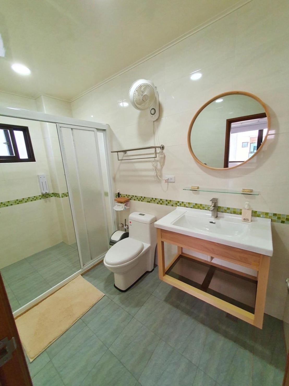 Travelers Hostel Magong Esterno foto