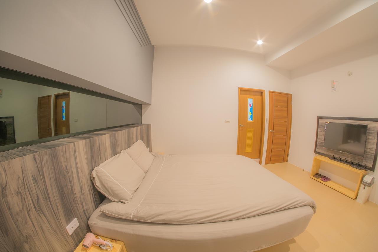 Travelers Hostel Magong Esterno foto